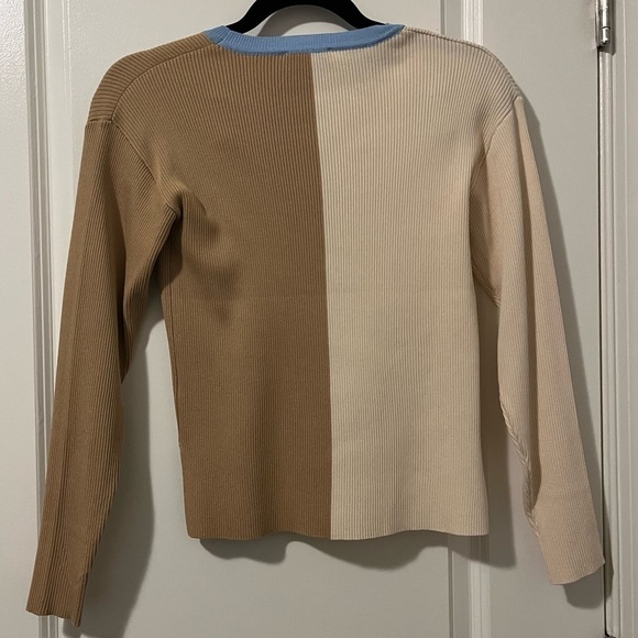 SWEATER and Skirt Set Size XS - Picture 5 of 16